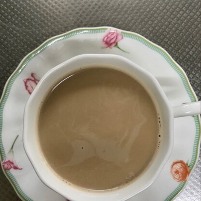 インスタントコーヒーを初めて乾煎りしました。食後にいただきました♪
おいしいレシピありがとうございました（＾ν＾）